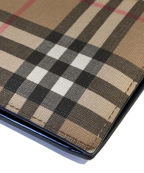 BURBERRY（バーバリー）BURBERRY (バーバリー) ノバチェック 二つ折り財布 21の古着・服飾アイテム