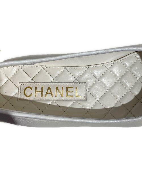 CHANEL（シャネル）CHANEL (シャネル) フラットパンプス アイボリー サイズ:36の古着・服飾アイテム