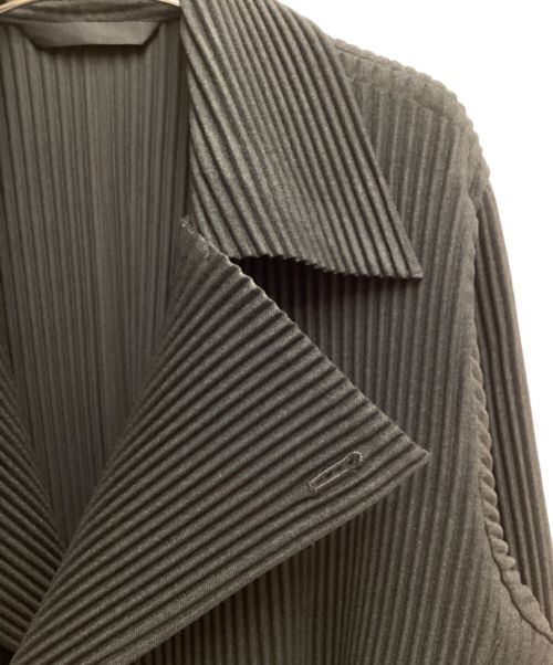 HOMME PLISSE ISSEY MIYAKE（オム プリッセ イッセイ ミヤケ）HOMME PLISSE ISSEY MIYAKE (オムプリッセ イッセイ ミヤケ) WOOL LIKE LIGHT COAT ブラック サイズ:3の古着・服飾アイテム