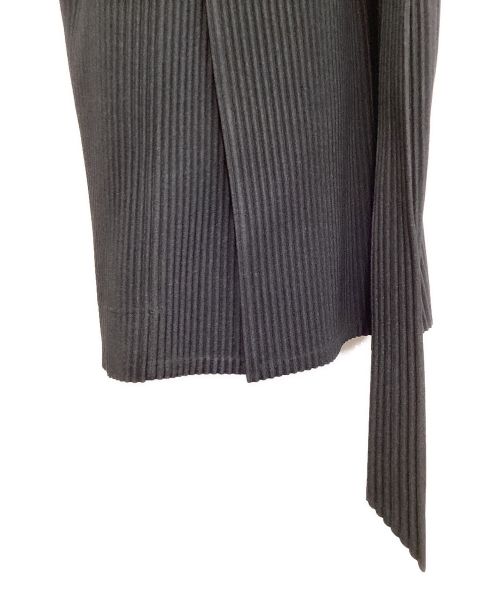 HOMME PLISSE ISSEY MIYAKE（オム プリッセ イッセイ ミヤケ）HOMME PLISSE ISSEY MIYAKE (オムプリッセ イッセイ ミヤケ) WOOL LIKE LIGHT COAT ブラック サイズ:3の古着・服飾アイテム