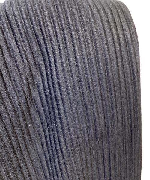 HOMME PLISSE ISSEY MIYAKE（オム プリッセ イッセイ ミヤケ）HOMME PLISSE ISSEY MIYAKE (オムプリッセ イッセイ ミヤケ) プリーツジョガーパンツ ブラック サイズ:3の古着・服飾アイテム