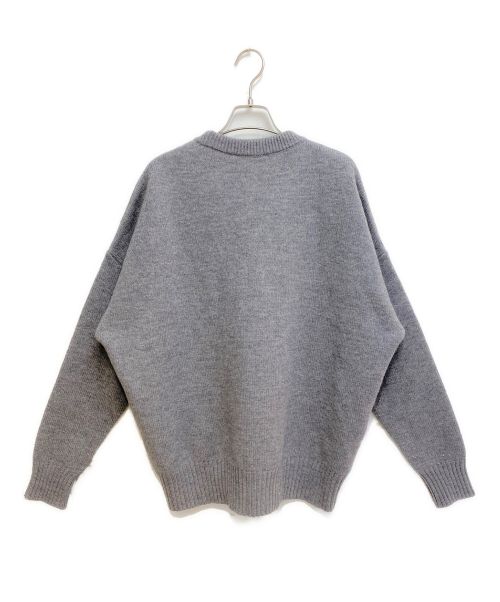 AMI Alexandre Mattiussi（アミアレクサンドルマテュッシ）AMI Alexandre Mattiussi (アミ アレクサンドル マテュッシ) HEART LOGO KNIT（ハートロゴニット） グレー サイズ:Mの古着・服飾アイテム