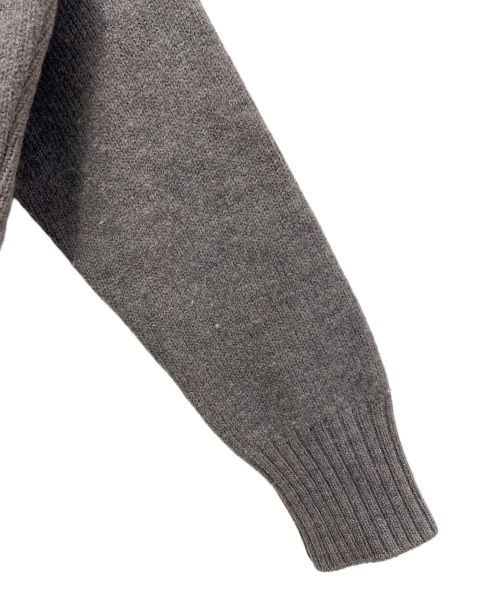 AMI Alexandre Mattiussi（アミアレクサンドルマテュッシ）AMI Alexandre Mattiussi (アミ アレクサンドル マテュッシ) HEART LOGO KNIT（ハートロゴニット） グレー サイズ:Mの古着・服飾アイテム