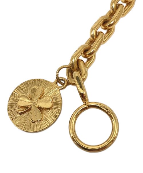 CHANEL（シャネル）CHANEL (シャネル) Clover Charm Bracelet (クローバーチャームブレスレット) ゴールド サイズ:-の古着・服飾アイテム