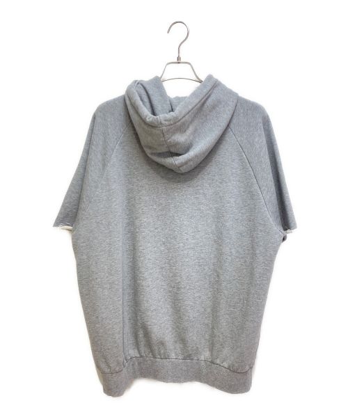 CELINE（セリーヌ）CELINE (セリーヌ) 23SS 16 パッチ オーバーサイズ フーディードレス半袖プルオーバーパーカー グレー サイズ:Sの古着・服飾アイテム