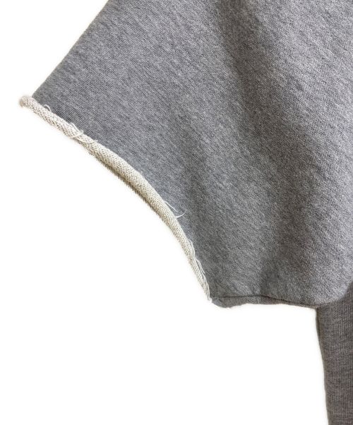 CELINE（セリーヌ）CELINE (セリーヌ) 23SS 16 パッチ オーバーサイズ フーディードレス半袖プルオーバーパーカー グレー サイズ:Sの古着・服飾アイテム