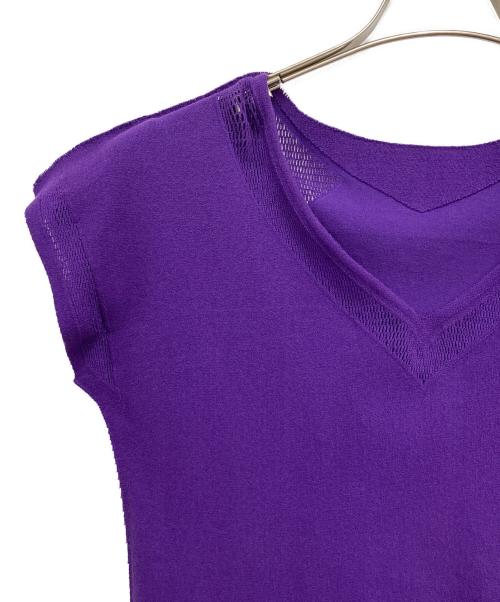ISSEY MIYAKE（イッセイミヤケ）ISSEY MIYAKE (イッセイミヤケ) ノースリーブニットカットソー パープル サイズ:2の古着・服飾アイテム
