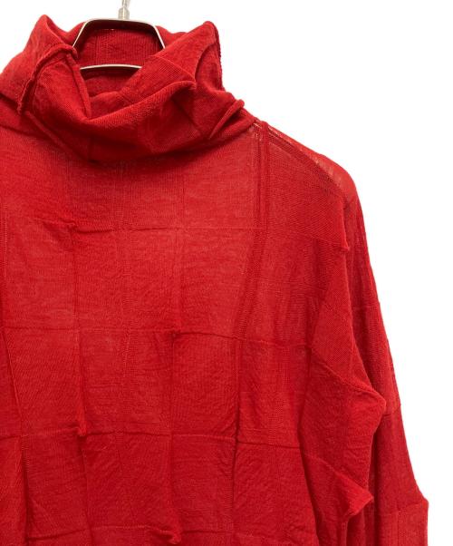 ISSEY MIYAKE（イッセイミヤケ）ISSEY MIYAKE (イッセイミヤケ) デザインタートルネックニット レッド サイズ:2の古着・服飾アイテム