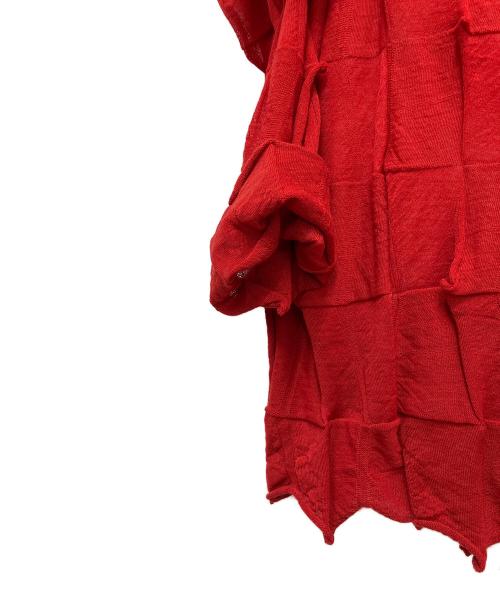 ISSEY MIYAKE（イッセイミヤケ）ISSEY MIYAKE (イッセイミヤケ) デザインタートルネックニット レッド サイズ:2の古着・服飾アイテム
