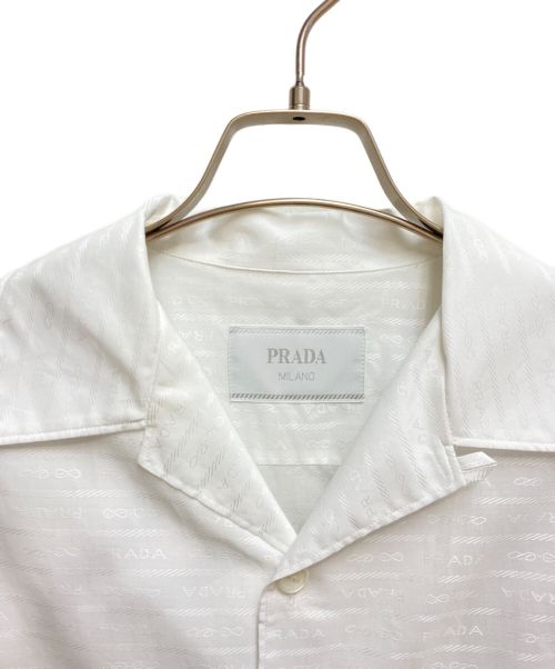 PRADA（プラダ）PRADA (プラダ) 24SS ロゴエンブリダリーシャツ ホワイト サイズ:Mの古着・服飾アイテム