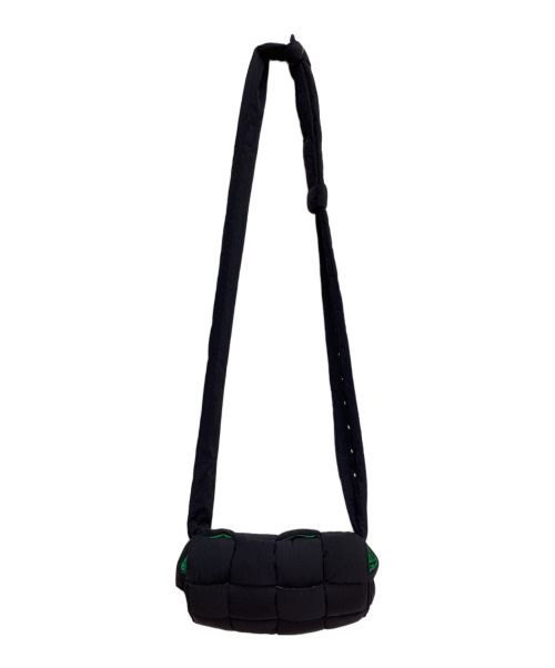 BOTTEGA VENETA（ボッテガベネタ）BOTTEGA VENETA (ボッテガベネタ) パデッドテックカセットベルトバッグ ブラック サイズ:ミニの古着・服飾アイテム