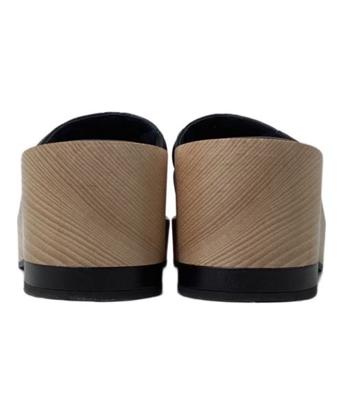CHANEL（シャネル）CHANEL (シャネル) Matelasse Mule Sandals （マトラッセミュールサンダル） ブラック サイズ:38の古着・服飾アイテム
