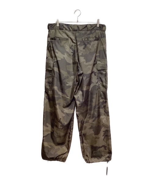PRADA（プラダ）PRADA (プラダ) Camouflage nylon cargo pants（カモフラージュナイロンカーゴパンツ） カーキ サイズ:Mの古着・服飾アイテム
