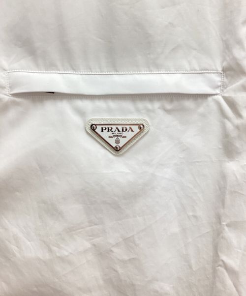 PRADA（プラダ）PRADA (プラダ) Plain Cotton Logo Luxury Shirts ホワイト サイズ:Sの古着・服飾アイテム