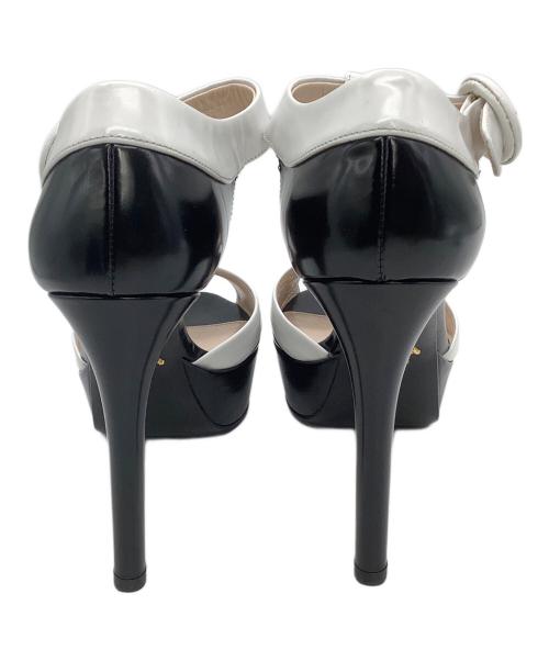 PRADA（プラダ）PRADA (プラダ) ヒールパンプス ブラック×ホワイト サイズ:36の古着・服飾アイテム