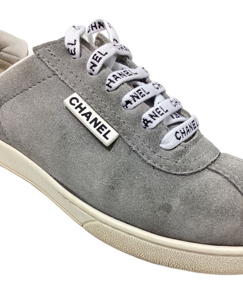 CHANEL（シャネル）CHANEL (シャネル) スウェードレザースニーカー グレー サイズ:36の古着・服飾アイテム