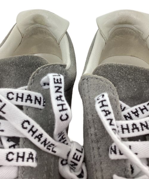 CHANEL（シャネル）CHANEL (シャネル) スウェードレザースニーカー グレー サイズ:36の古着・服飾アイテム