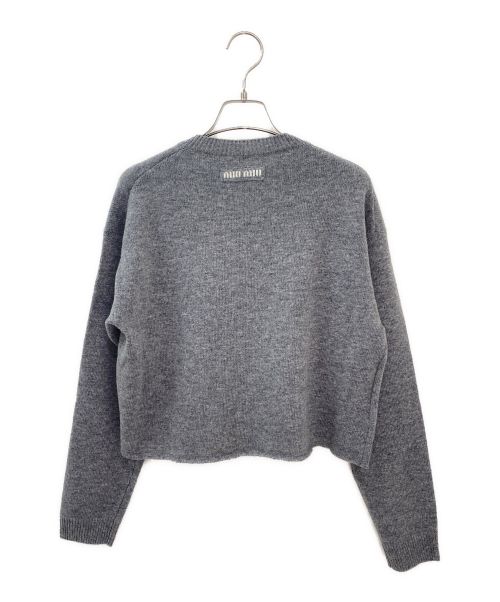 MIU MIU（ミュウミュウ）MIU MIU (ミュウミュウ) カットオフショート丈ニット グレー サイズ:40の古着・服飾アイテム
