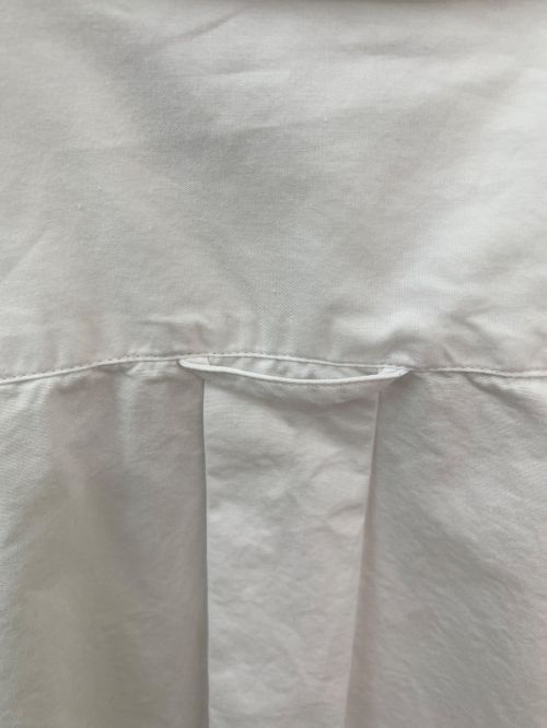 MIU MIU（ミュウミュウ）MIU MIU (ミュウミュウ) ロゴパッチシャツ ホワイト サイズ:38の古着・服飾アイテム
