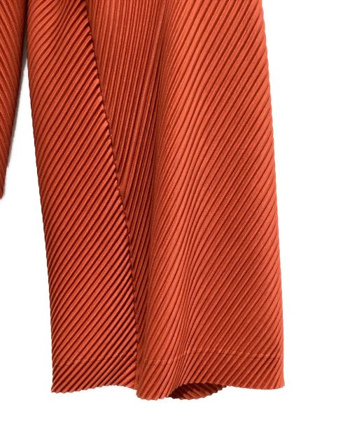 HOMME PLISSE ISSEY MIYAKE（オム プリッセ イッセイ ミヤケ）HOMME PLISSE ISSEY MIYAKE (オムプリッセ イッセイ ミヤケ) プリーツワイドパンツ オレンジ サイズ:3の古着・服飾アイテム