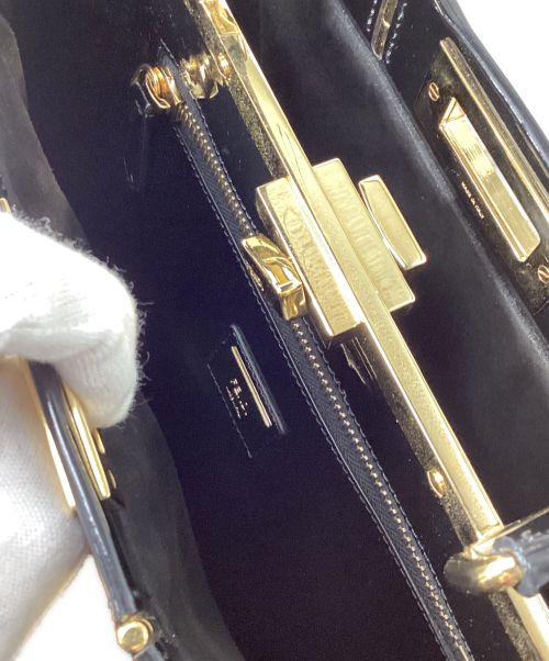 FENDI（フェンディ）FENDI (フェンディ) ピーカブー レギュラー ペカンの古着・服飾アイテム