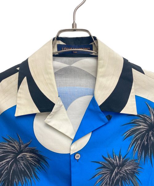 LOUIS VUITTON（ルイ ヴィトン）LOUIS VUITTON (ルイ ヴィトン) PRINTED SHORT SLEEVE COTTON SHIRT（プリントショートスリーブコットンシャツ） ブルー サイズ:XSの古着・服飾アイテム
