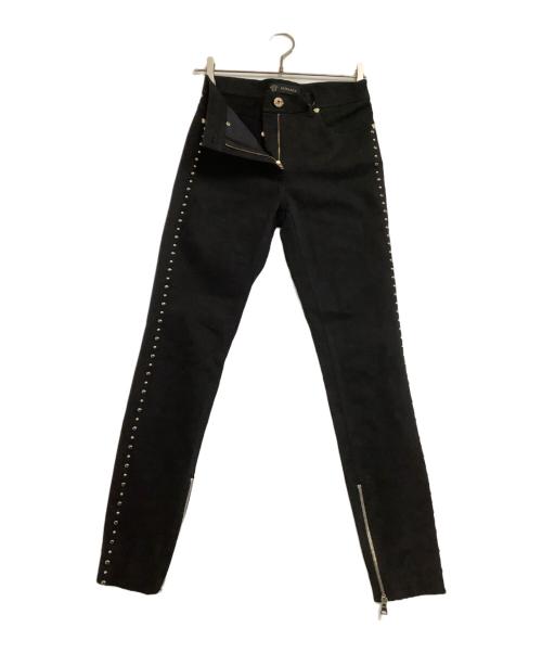 VERSACE（ヴェルサーチェ）VERSACE (ヴェルサーチェ) サイドスタッズデニムパンツ ブラック サイズ:26 未使用品の古着・服飾アイテム