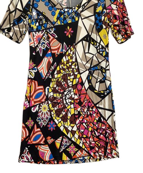 Emilio Pucci（エミリオ プッチ）Emilio Pucci (エミリオ プッチ) 総柄ワンピース マルチカラー サイズ:34 未使用品の古着・服飾アイテム