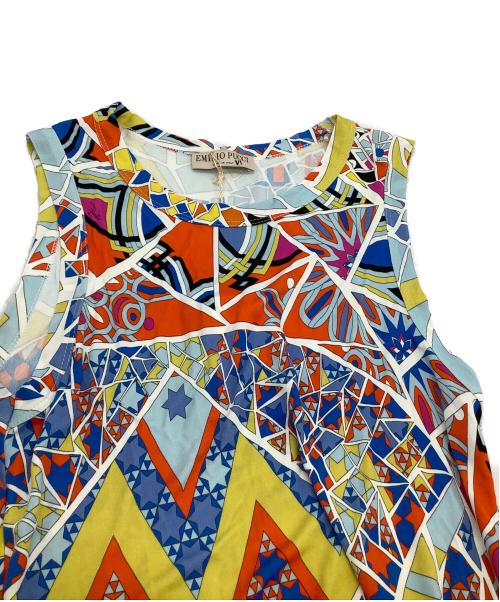 Emilio Pucci（エミリオ プッチ）Emilio Pucci (エミリオ プッチ) 総柄ノースリーブカットソー マルチカラー サイズ:36 未使用品の古着・服飾アイテム