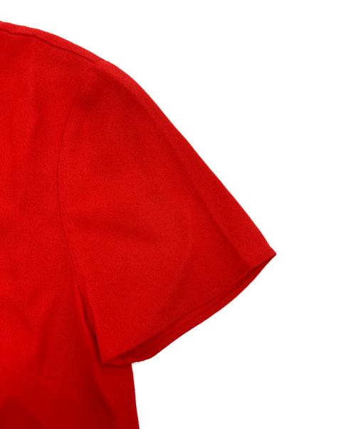 VERSUS（ヴェルサス）VERSUS (ヴェルサス) ブラウス レッド サイズ:38 未使用品の古着・服飾アイテム