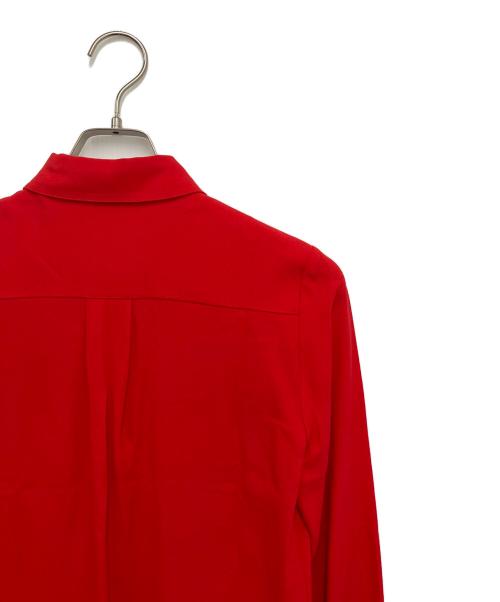 VERSUS（ヴェルサス）VERSUS (ヴェルサス) ボタン装飾ブラウス レッド サイズ:36の古着・服飾アイテム