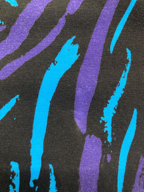 VERSUS（ヴェルサス）VERSUS (ヴェルサス) 総柄Tシャツ ブルー サイズ:XSの古着・服飾アイテム