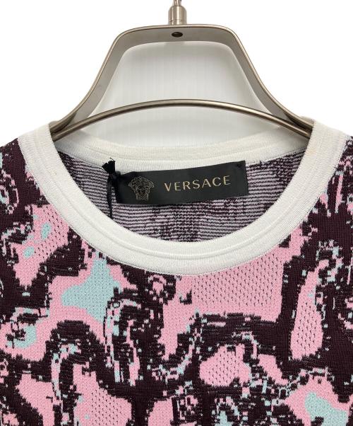 VERSACE（ヴェルサーチェ）VERSACE (ヴェルサーチェ) ノースリーブカットソー ピンク サイズ:40の古着・服飾アイテム