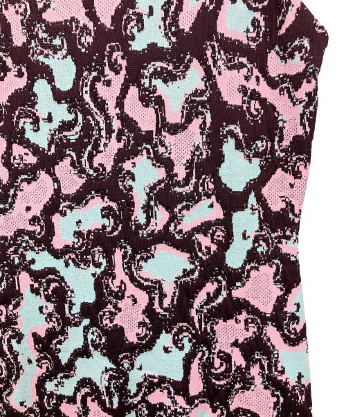 VERSACE（ヴェルサーチェ）VERSACE (ヴェルサーチェ) ノースリーブカットソー ピンク サイズ:40の古着・服飾アイテム