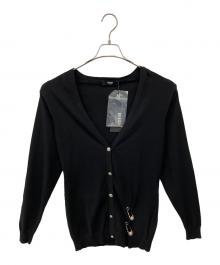 VERSUS（ヴェルサス）の古着「ピンデザインカーディガン」｜ブラック