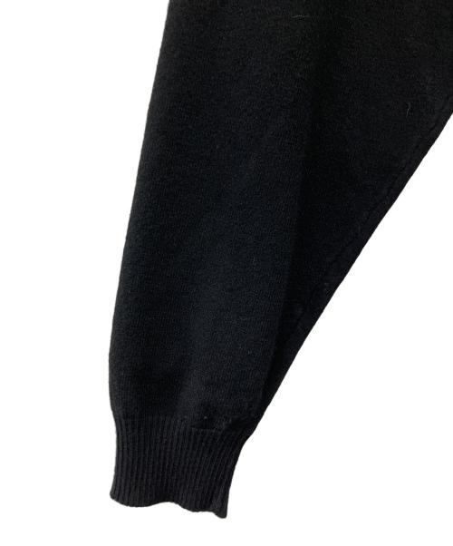 VERSUS（ヴェルサス）VERSUS (ヴェルサス) ピンデザインカーディガン ブラック サイズ:36　の古着・服飾アイテム