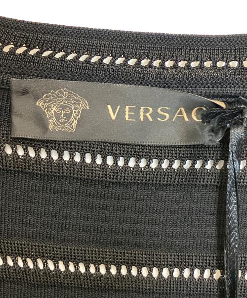 VERSACE（ヴェルサーチェ）VERSACE (ヴェルサーチェ) ニットワンピース ブラック サイズ:40 未使用品の古着・服飾アイテム