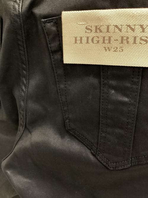 BURBERRY BRIT（バーバリーブリット）BURBERRY BRIT (バーバリーブリット) コーティングデニムパンツ ブラック サイズ:25の古着・服飾アイテム
