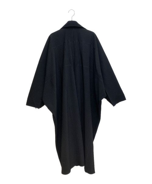 HOMME PLISSE ISSEY MIYAKE（オム プリッセ イッセイ ミヤケ）HOMME PLISSE ISSEY MIYAKE (オムプリッセ イッセイ ミヤケ) Pleats long coat (プリーツロングコート) ブラック サイズ:1の古着・服飾アイテム
