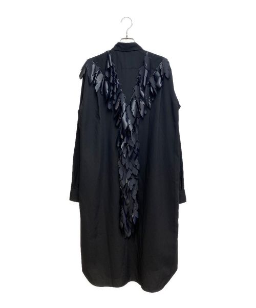 COMME des GARCONS HOMME PLUS（コムデギャルソンオムプリュス）COMME des GARCONS HOMME PLUS (コムデギャルソンオムプリュス) 24SS リーフ装飾ロングブラウス ブラック サイズ:Mの古着・服飾アイテム