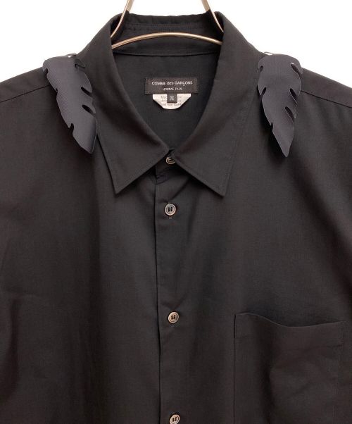 COMME des GARCONS HOMME PLUS（コムデギャルソンオムプリュス）COMME des GARCONS HOMME PLUS (コムデギャルソンオムプリュス) 24SS リーフ装飾ロングブラウス ブラック サイズ:Mの古着・服飾アイテム