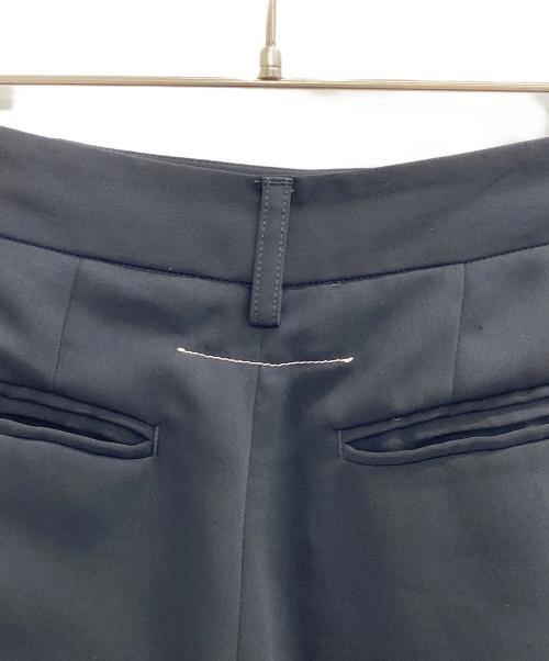MM6 Maison Margiela（エムエムシックスメゾンマルジェラ）MM6 Maison Margiela (エムエムシックスメゾンマルジェラ) スラックス ブラック サイズ:38の古着・服飾アイテム