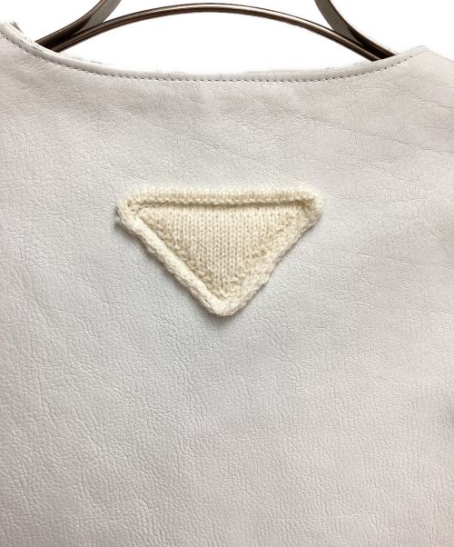 PRADA（プラダ）PRADA (プラダ) 23SS Belted leather pullover vest (ベルテッドレザープルオーバーベスト) ホワイト サイズ:46の古着・服飾アイテム