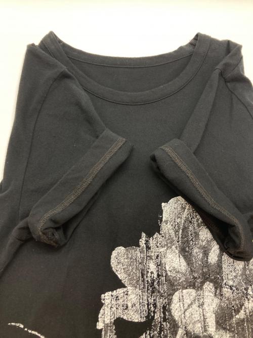 Y's（ワイズ）Y's (ワイズ) COTTON JERSEY FLOWER PRINT ROUND NECK T ブラック サイズ:2の古着・服飾アイテム