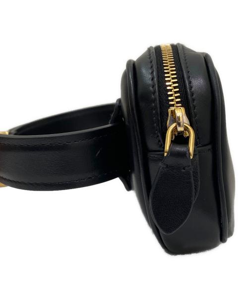 MIU MIU（ミュウミュウ）MIU MIU (ミュウミュウ) ロゴベルトバッグ ブラックの古着・服飾アイテム
