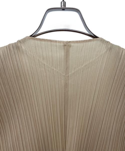 PLEATS PLEASE（プリーツプリーズ）PLEATS PLEASE (プリーツプリーズ) ベスト カーキ サイズ:３の古着・服飾アイテム