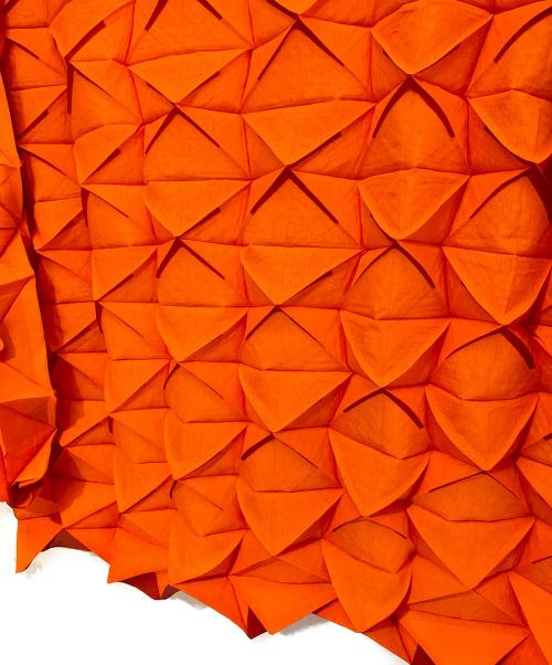 ISSEY MIYAKE（イッセイミヤケ）ISSEY MIYAKE (イッセイミヤケ) 折り紙ブラウス オレンジ サイズ:2の古着・服飾アイテム