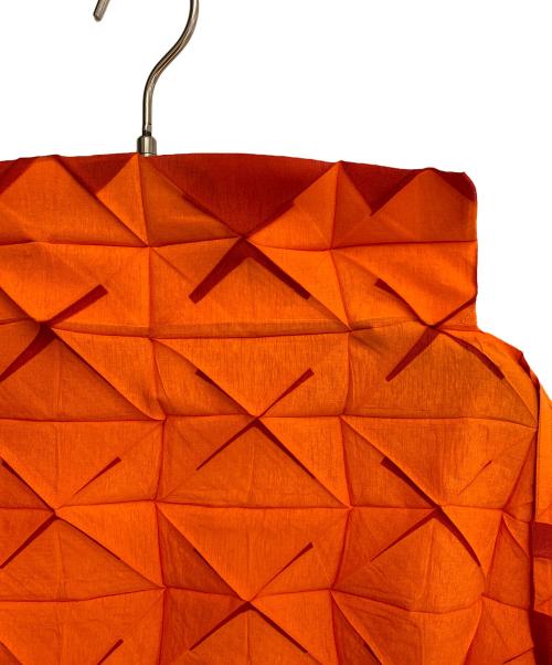 ISSEY MIYAKE（イッセイミヤケ）ISSEY MIYAKE (イッセイミヤケ) 折り紙ブラウス オレンジ サイズ:2の古着・服飾アイテム