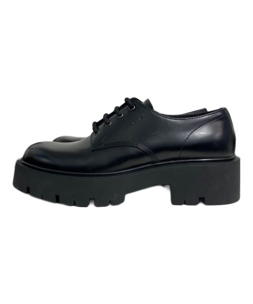 PRADA（プラダ）PRADA (プラダ) ブラッシュドレザーダービーシューズ ブラック サイズ:8の古着・服飾アイテム