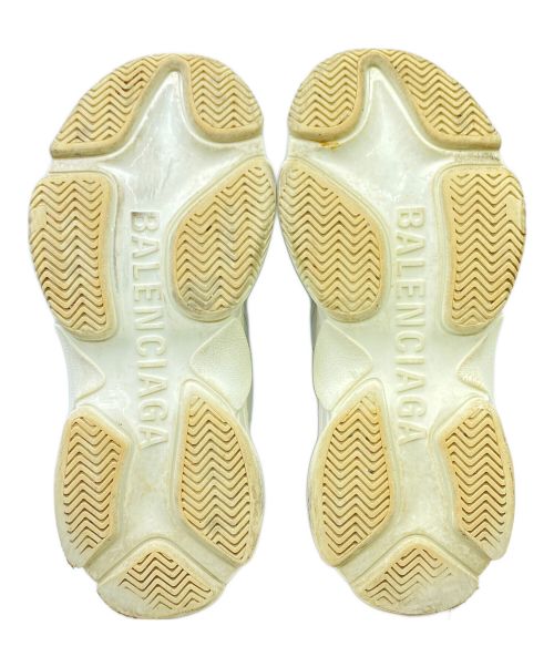 BALENCIAGA（バレンシアガ）BALENCIAGA (バレンシアガ) TRIPLE S ホワイト サイズ:42の古着・服飾アイテム